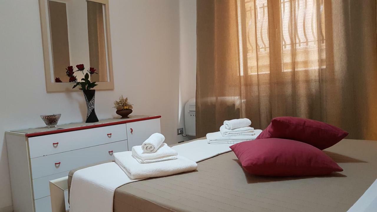 Loft Baia Di Giardini Appartement Buitenkant foto